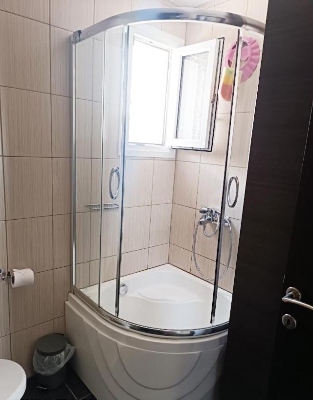Urban 360 View Apartment Kavala Exterior foto